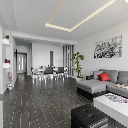 Apartment Lavilla *