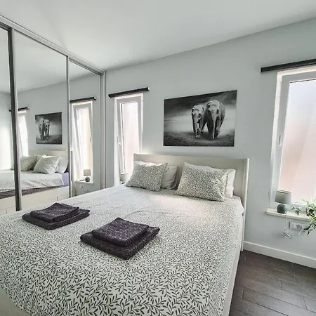 Lavilla * מליני